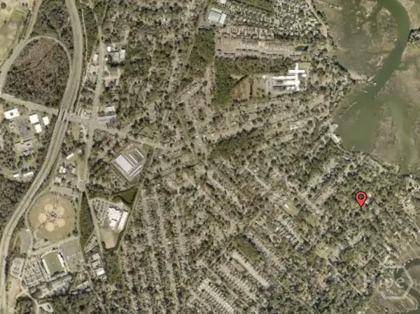 2615 Norwood Avenue, Savannah, GA 31406