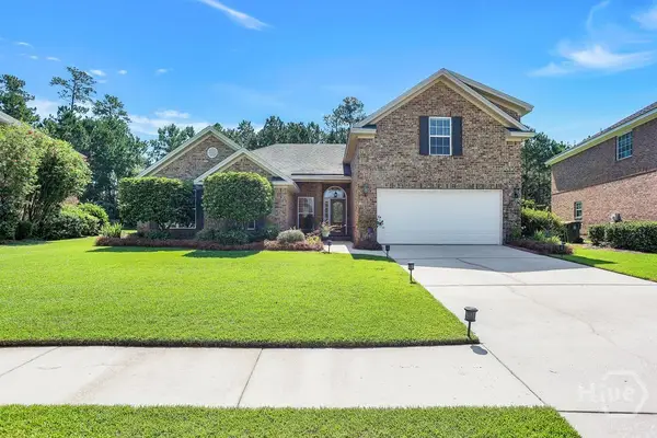 17 Redwall Circle, Savannah, GA 31407