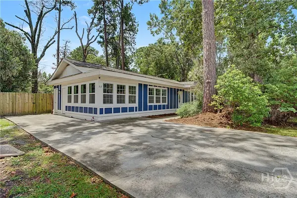 212 Chatham Villa Drive, Savannah, GA 31408