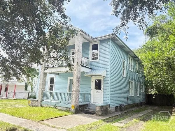 1111 E 35 Street, Savannah, GA 31404