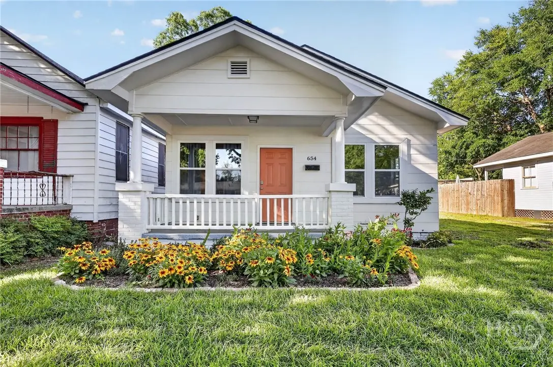 654 E 34th Street, Savannah, GA 31401 - #1