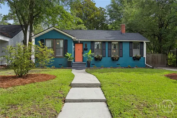 204 Columbus Drive, Savannah, GA 31405