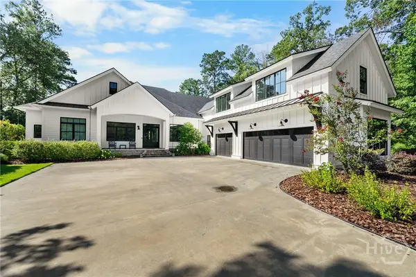 83 Crestwood Drive, Savannah, GA 31405