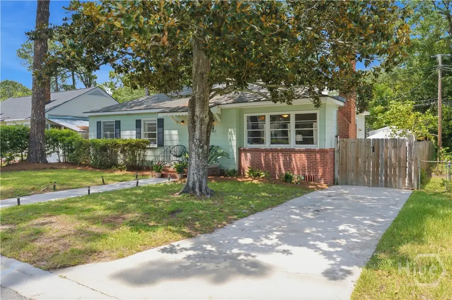 2412 E 40th Street, Savannah, GA 31404 - #2