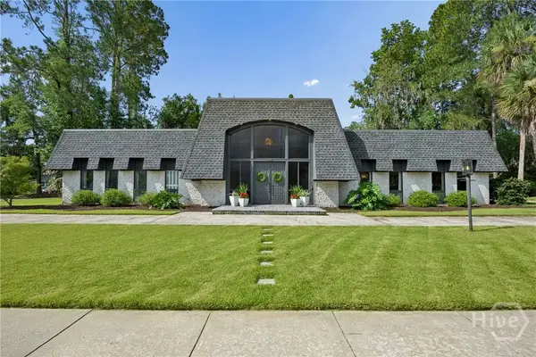 307 Early Street, Savannah, GA 31405