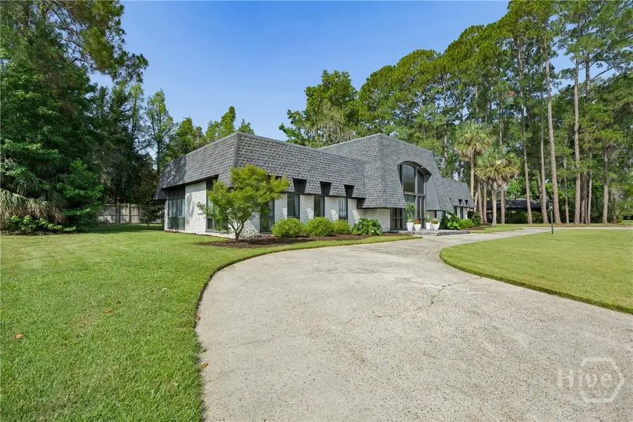 307 Early Street, Savannah, GA 31405 - #2
