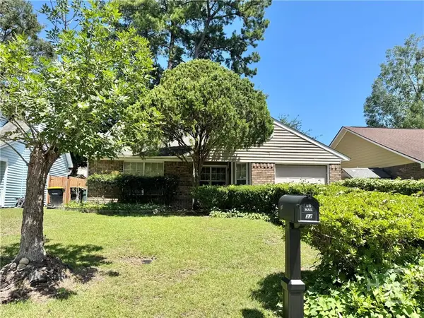 32 N Berwick Drive, Savannah, GA 31406