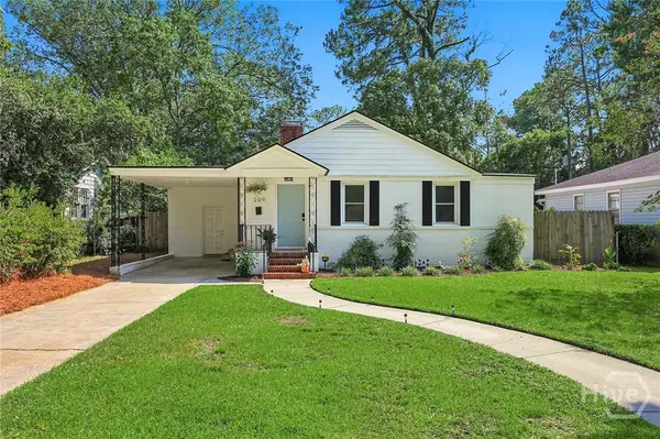 209 E 65th Street, Savannah, GA 31405