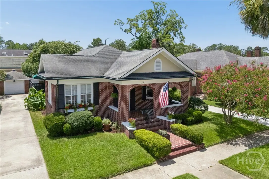 315 E 54th Street, Savannah, GA 31405 - #1