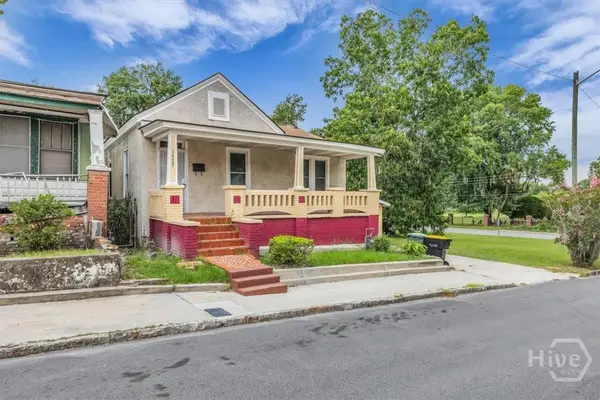 1023 W 37th Street, Savannah, GA 31415