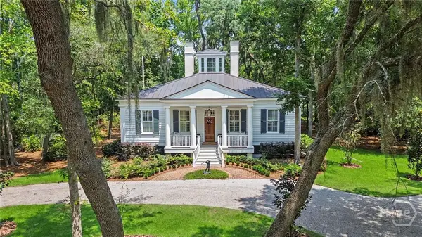 192 Myrtle Grove Lane, Richmond Hill, GA 31324