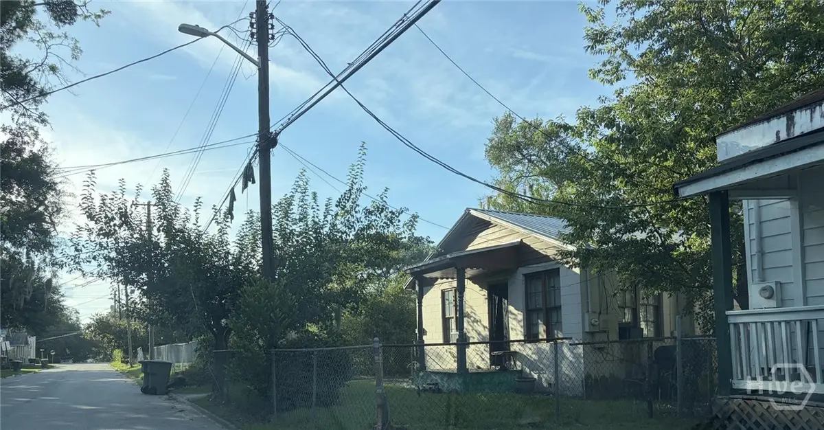 19 W 55th Street, Savannah, GA 31405 - #1