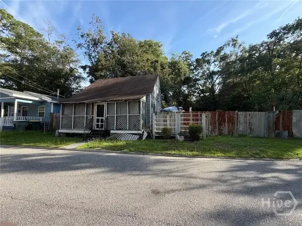 110 W 55th Street, Savannah, GA 31405