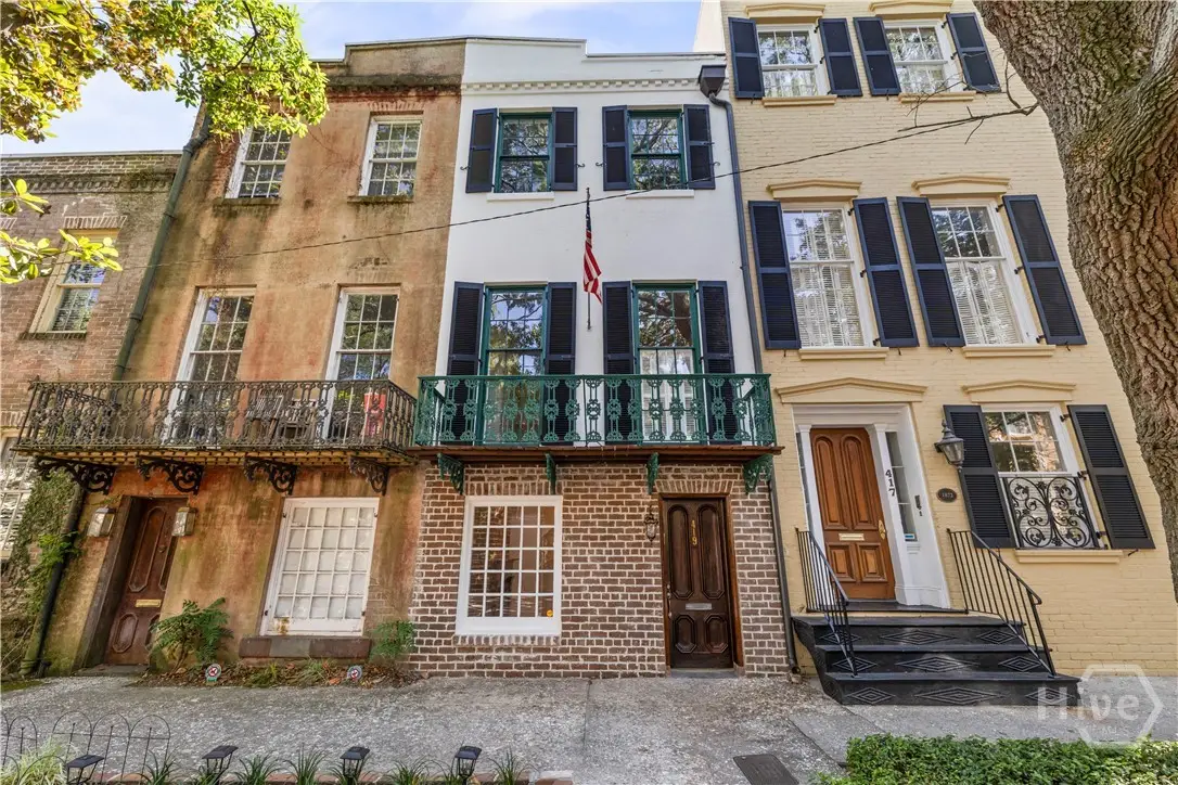419 E Charlton Street, Savannah, GA 31401 - #1