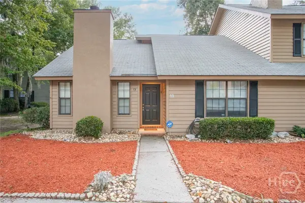 19 Hidden Lake Court, Savannah, GA 31419