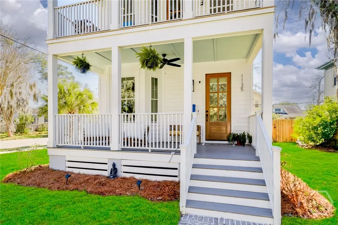 1135 E Park Avenue, Savannah, GA 31404 - #1