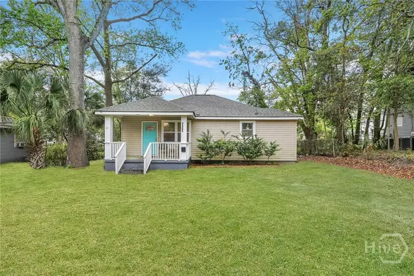 1305 E 32nd Street, Savannah, GA 31404
