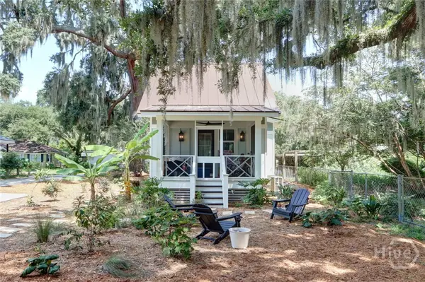 2415 Texas Avenue, Savannah, GA 31404