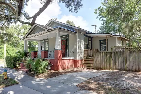 402 E 38th Street, Savannah, GA 31401