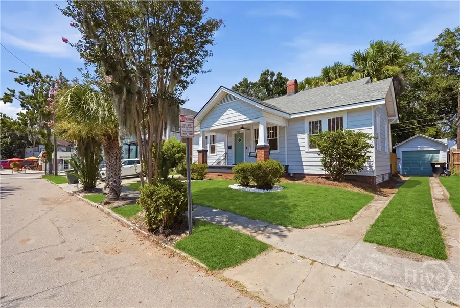 1106 E 40th Street, Savannah, GA 31404 - #2