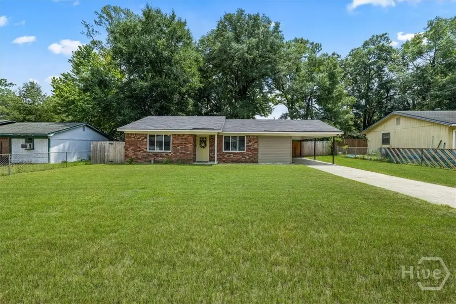 305 E 4th Street, Springfield, GA 31329 - #3