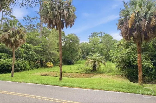 2615 Norwood Avenue, Savannah, GA 31406