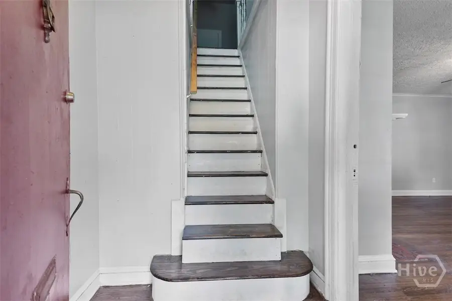526 Durant Avenue, Savannah, GA 31404 - #3