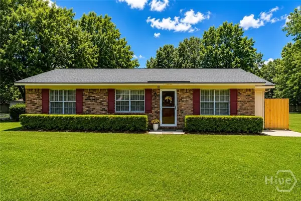 207 Poplar Street, Bloomingdale, GA 31302