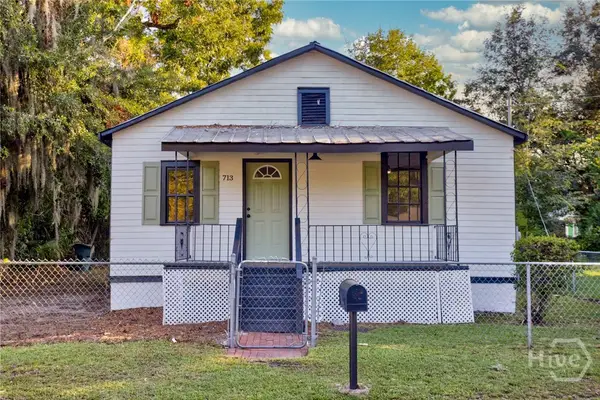 713 Atlanta Street, Savannah, GA 31405