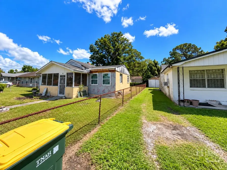 1006 Crosby Street, Savannah, GA 31415 - #3