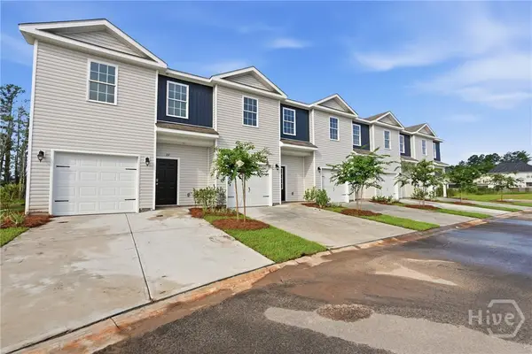 137 Islamorada Lane, Bloomingdale, GA 31302