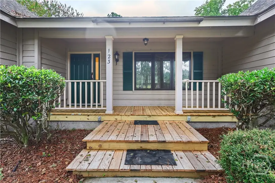 123 Rose Dhu Road, Savannah, GA 31419 - #3