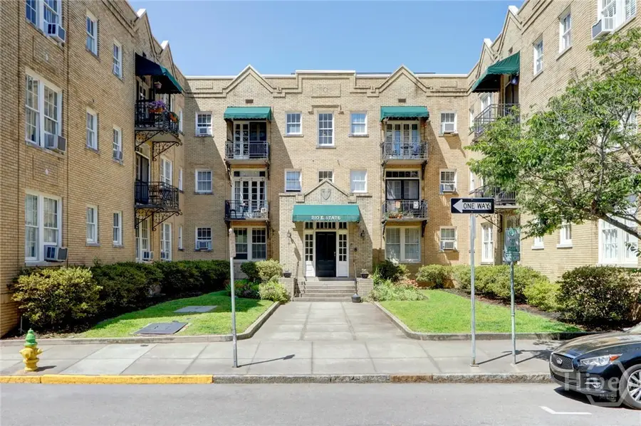 210 E State Street #20, Savannah, GA 31401 - #3