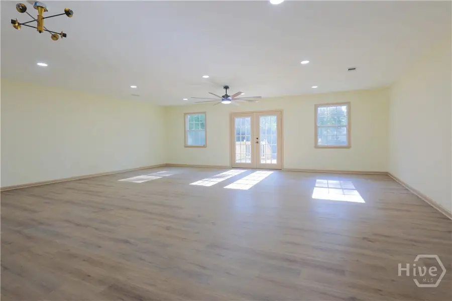 5410 Waters Drive, Savannah, GA 31406 - #3