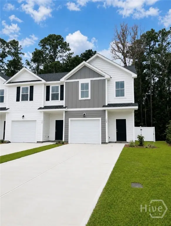 170 Stafford Loop, Richmond Hill, GA 31324