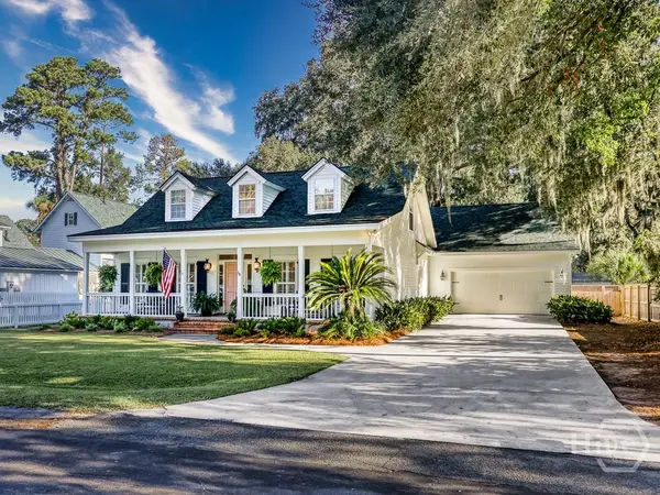 58 Romney Place, Savannah, GA 31406