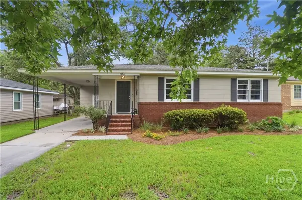 1306 E 70th Street, Savannah, GA 31404