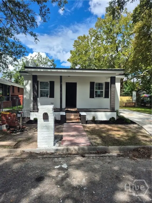 2016 Nash Avenue, Savannah, GA 31405