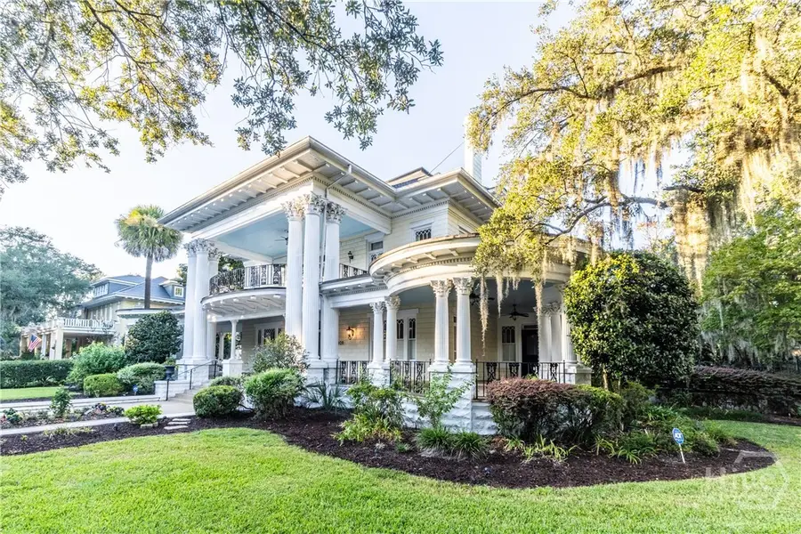 920 E Victory Drive, Savannah, GA 31405 - #2
