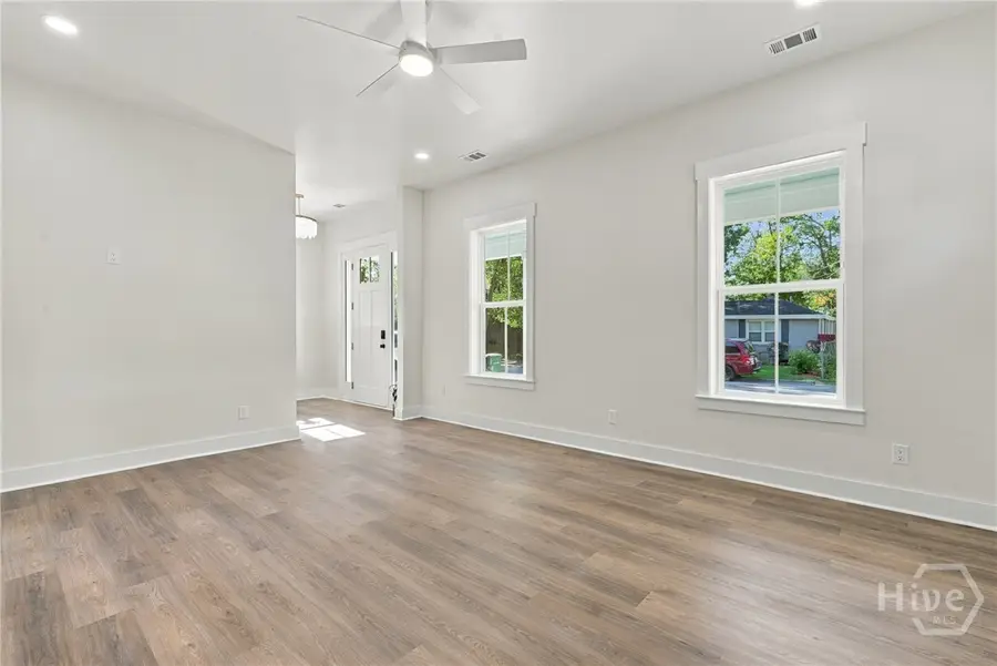 712 E 34th Street, Savannah, GA 31401 - #3