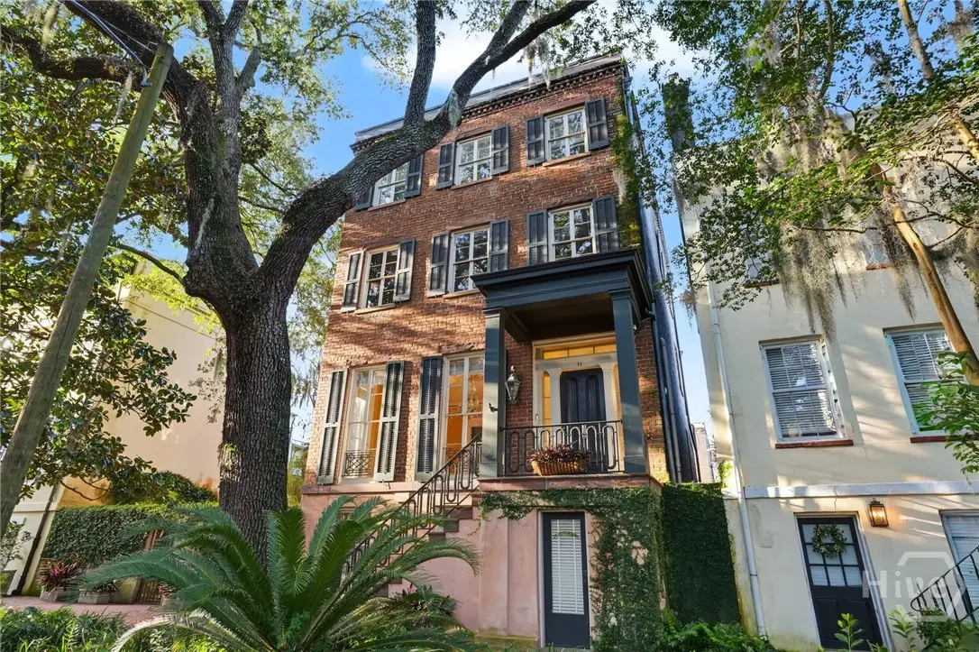 11 W Jones Street, Savannah, GA 31401 - #1