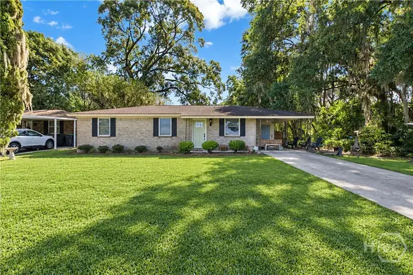8720 Whitefield Avenue, Savannah, GA 31406