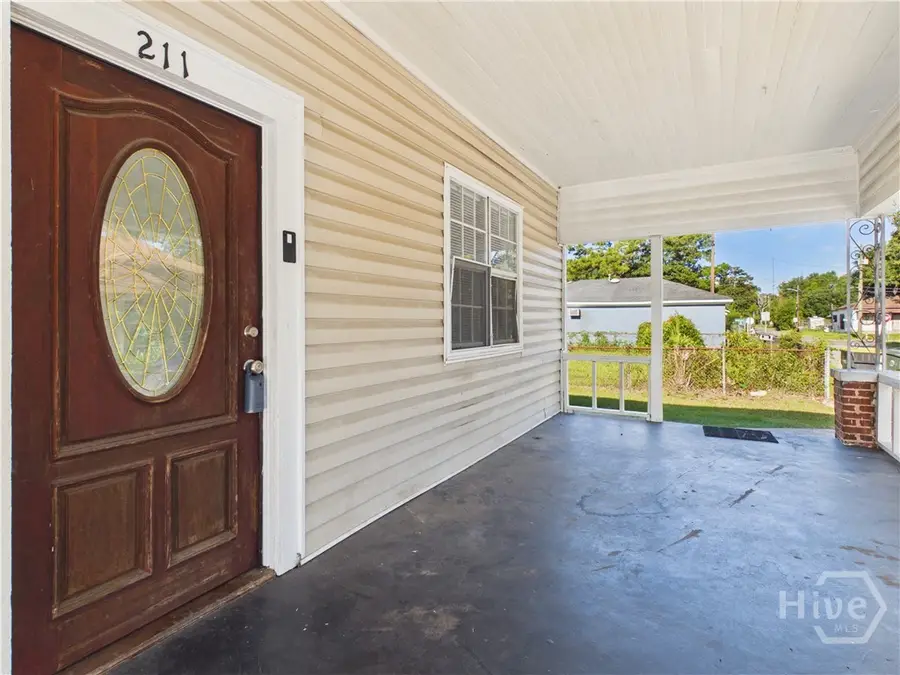 211 W 59th Street, Savannah, GA 31405 - #3