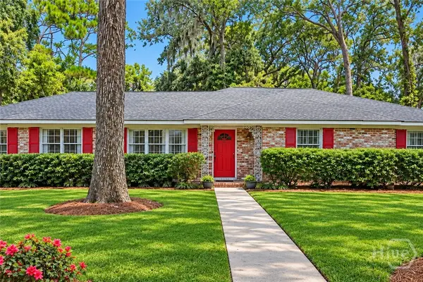 102 Devonshire Road, Savannah, GA 31410