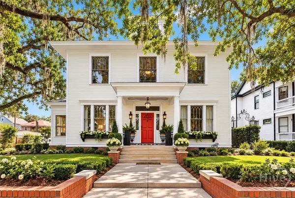 303 W 36th Street, Savannah, GA 31401
