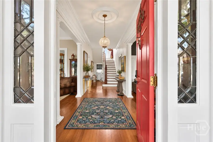 303 W 36th Street, Savannah, GA 31401 - #3