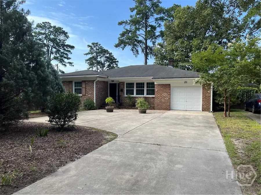 21 E 61st Street, Savannah, GA 31405 - #2