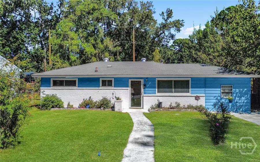 2438 E 39th Street, Savannah, GA 31404 - #2