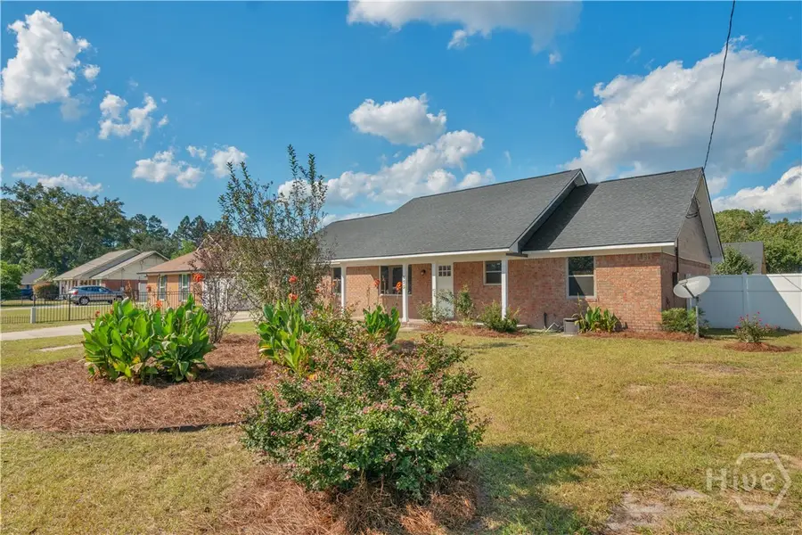 975 Wedgewood Way, Hinesville, GA 31313 - #2