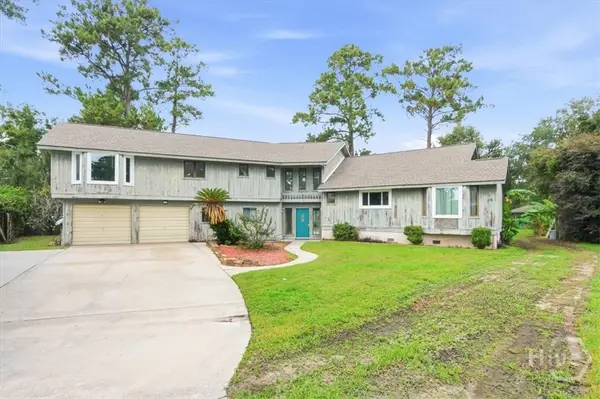 7 Lakeshore Court, Savannah, GA 31419
